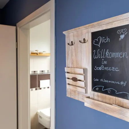 Sea Breeze Bietet Platz Fuer Bis Zu 6 Personen In Zentraler Lage Von Apartmán *