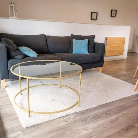 Apartmán Sea Breeze Bietet Platz Fuer Bis Zu 6 Personen In Zentraler Lage Von