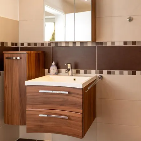 Sea Breeze Bietet Platz Fuer Bis Zu 6 Personen In Zentraler Lage Von Apartmán Scharbeutz